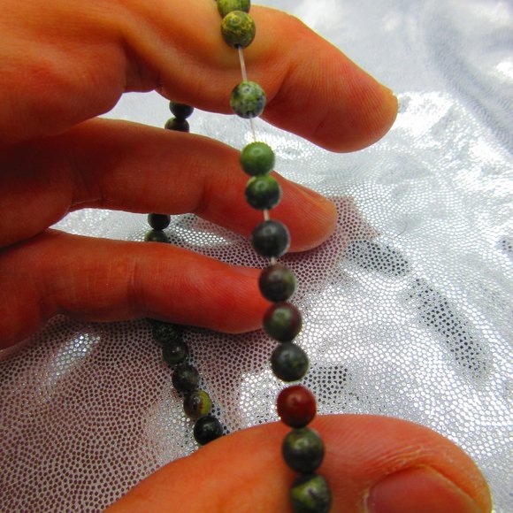 Dragon Bloodstone 4mm Round 7" Stretchy Gemstone Bracelet - Picture 3 of 3